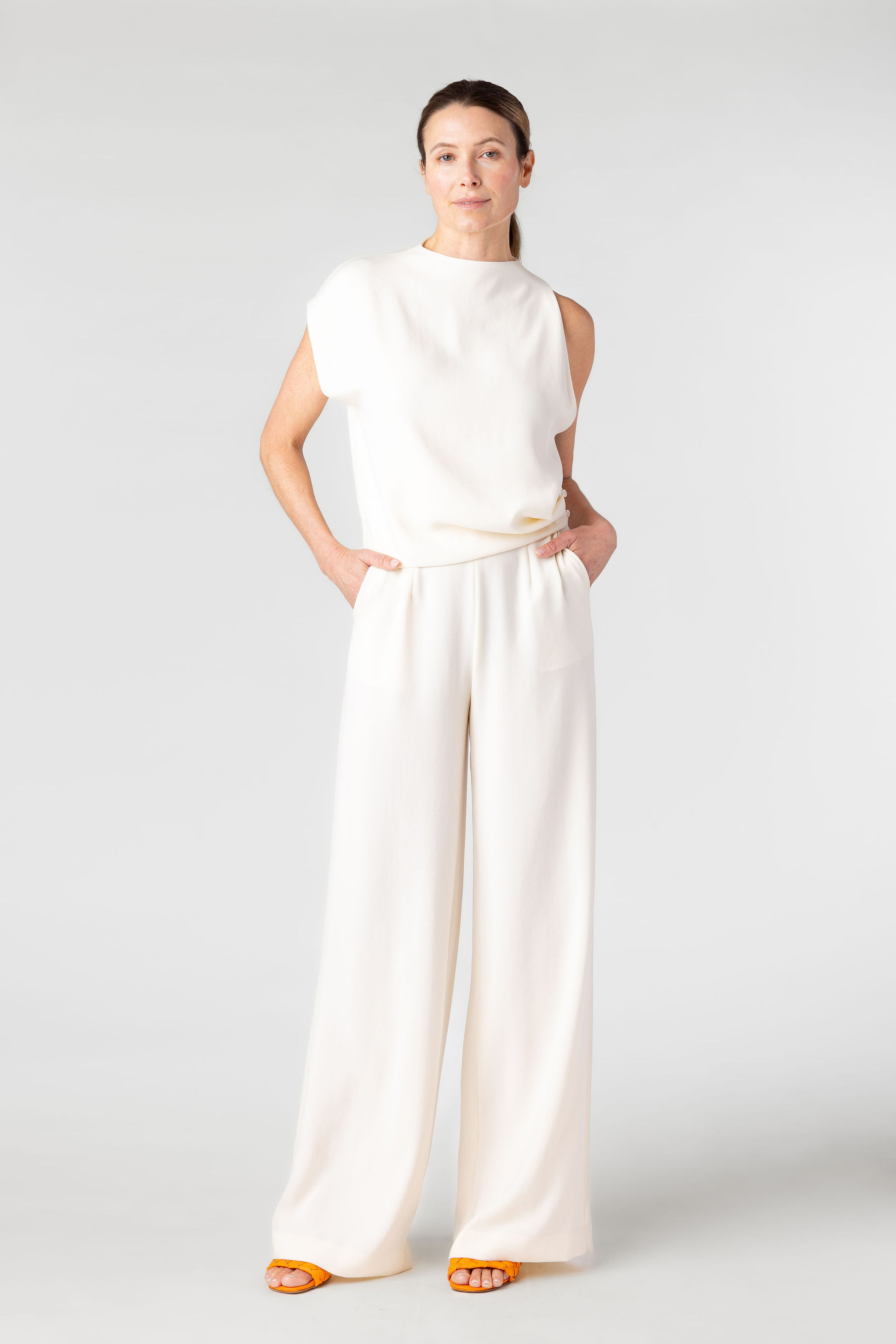 Look 10